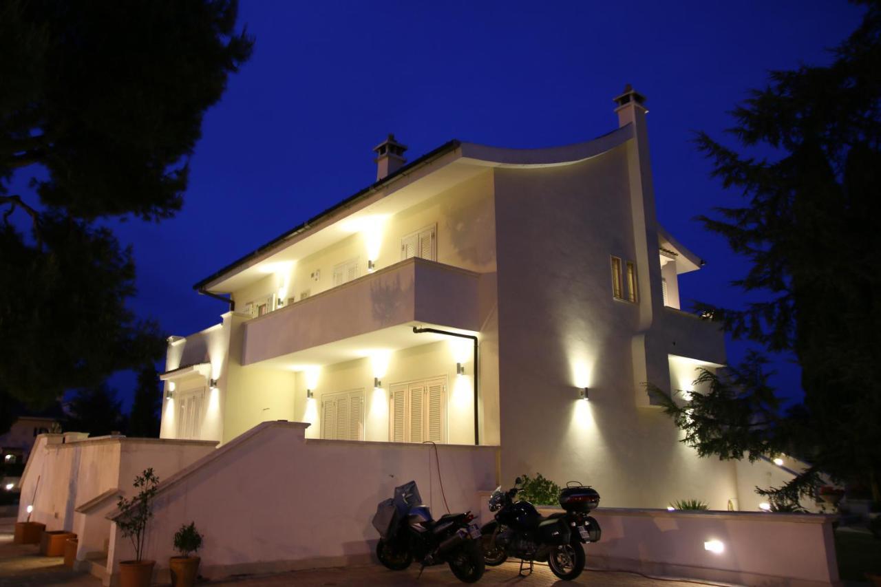 Apartament Casa Torre Di Specchio 2 Con Piscina Bari Zewnętrze zdjęcie